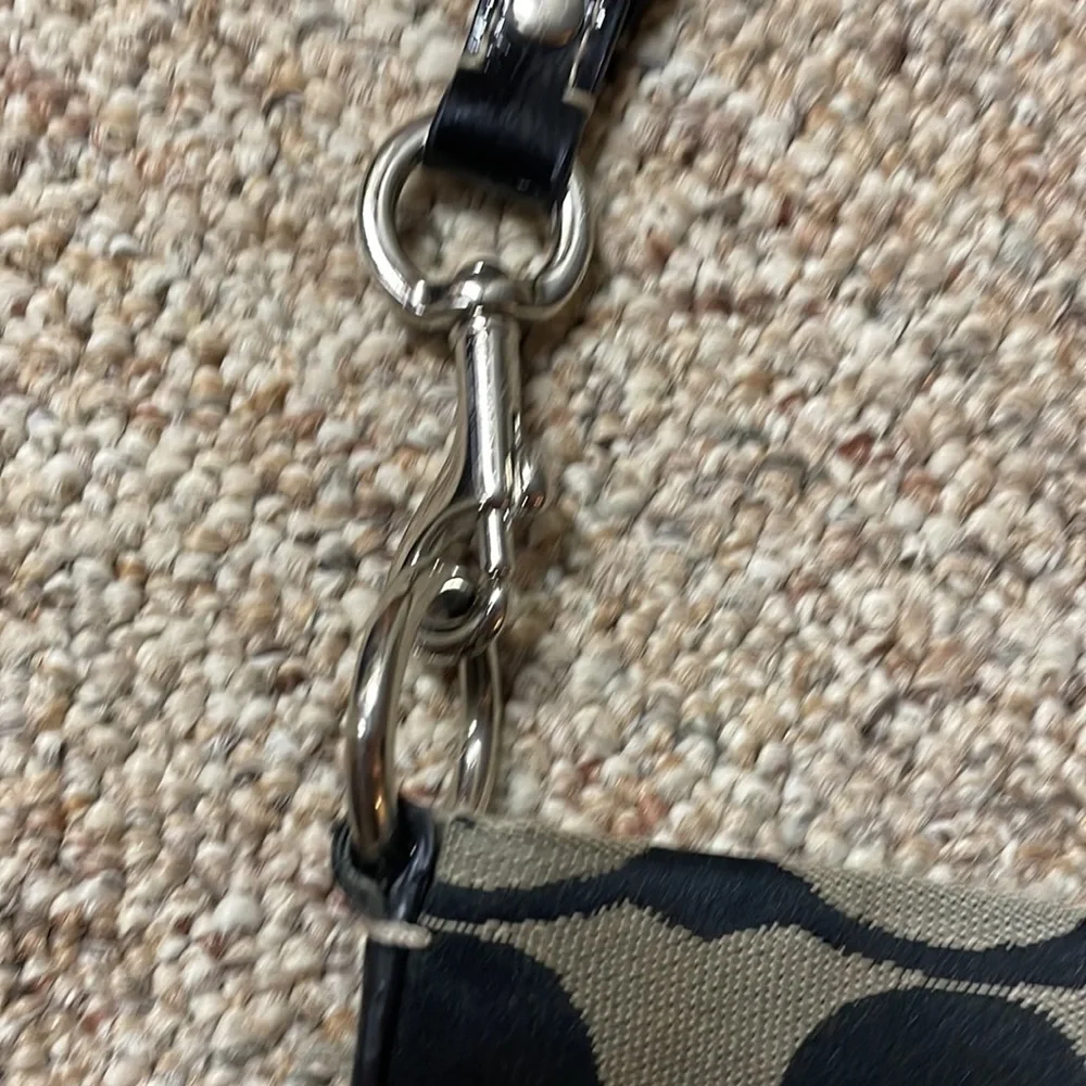 Coach Black Signature striped Crossbody bag - Picture 8 of 8